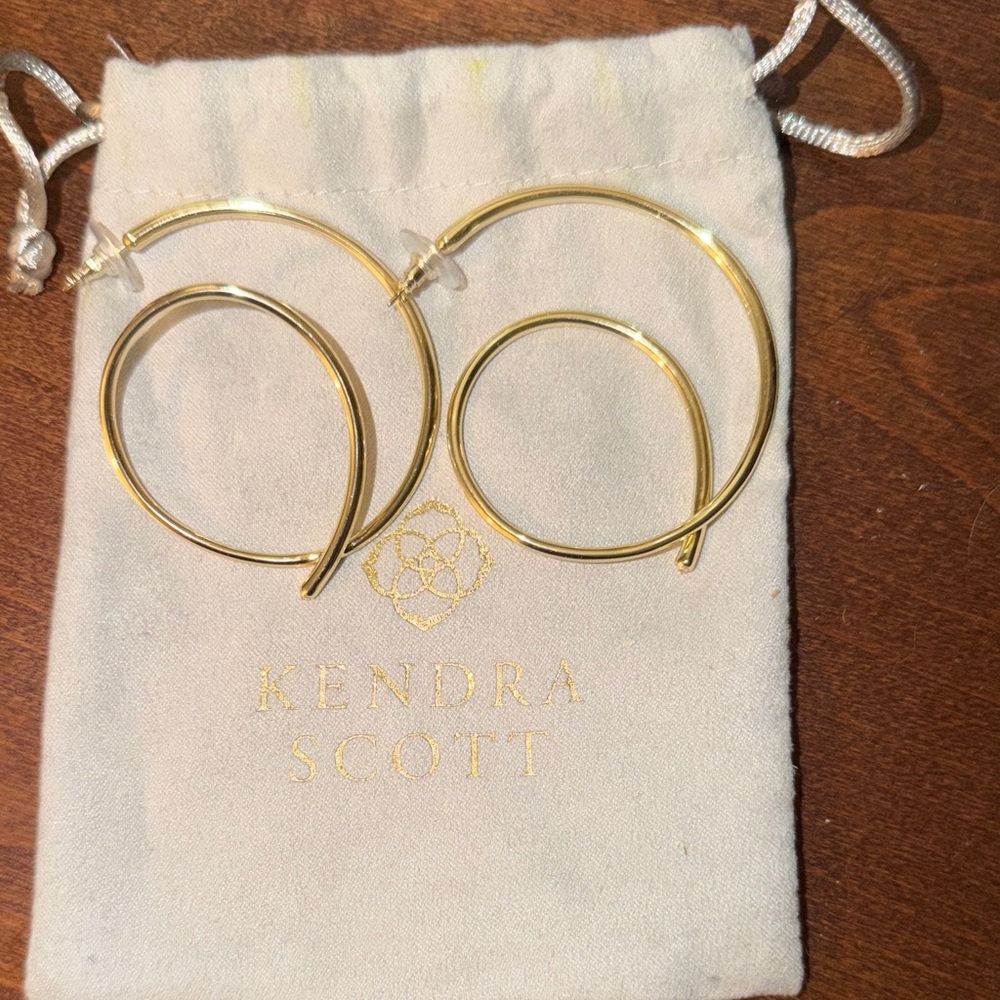 Kendra Scott Gold Spiral Earrings